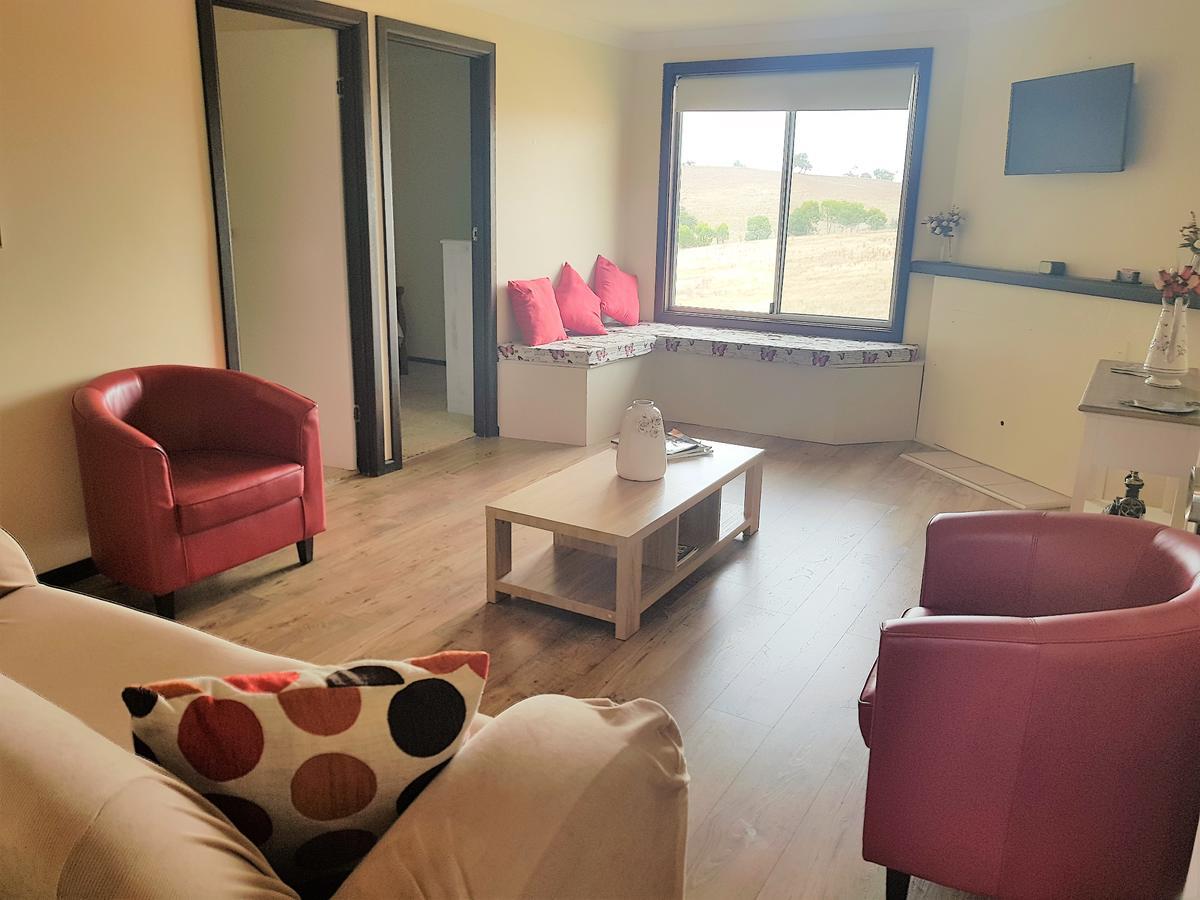 Wantana Cottage Farmstay Boorowa Экстерьер фото